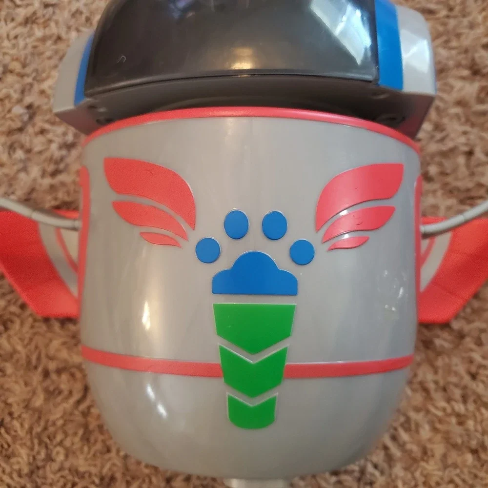 PJ Masks Lights & Sounds PJ Robot 8